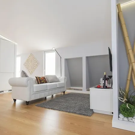 Apartment Lovelystay - 2bed Looking Good In Bairro Alto