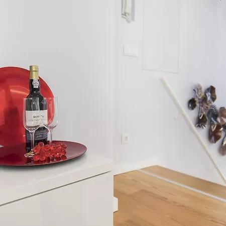 Lovelystay - 2bed Looking Good In Bairro Alto * Lisbon